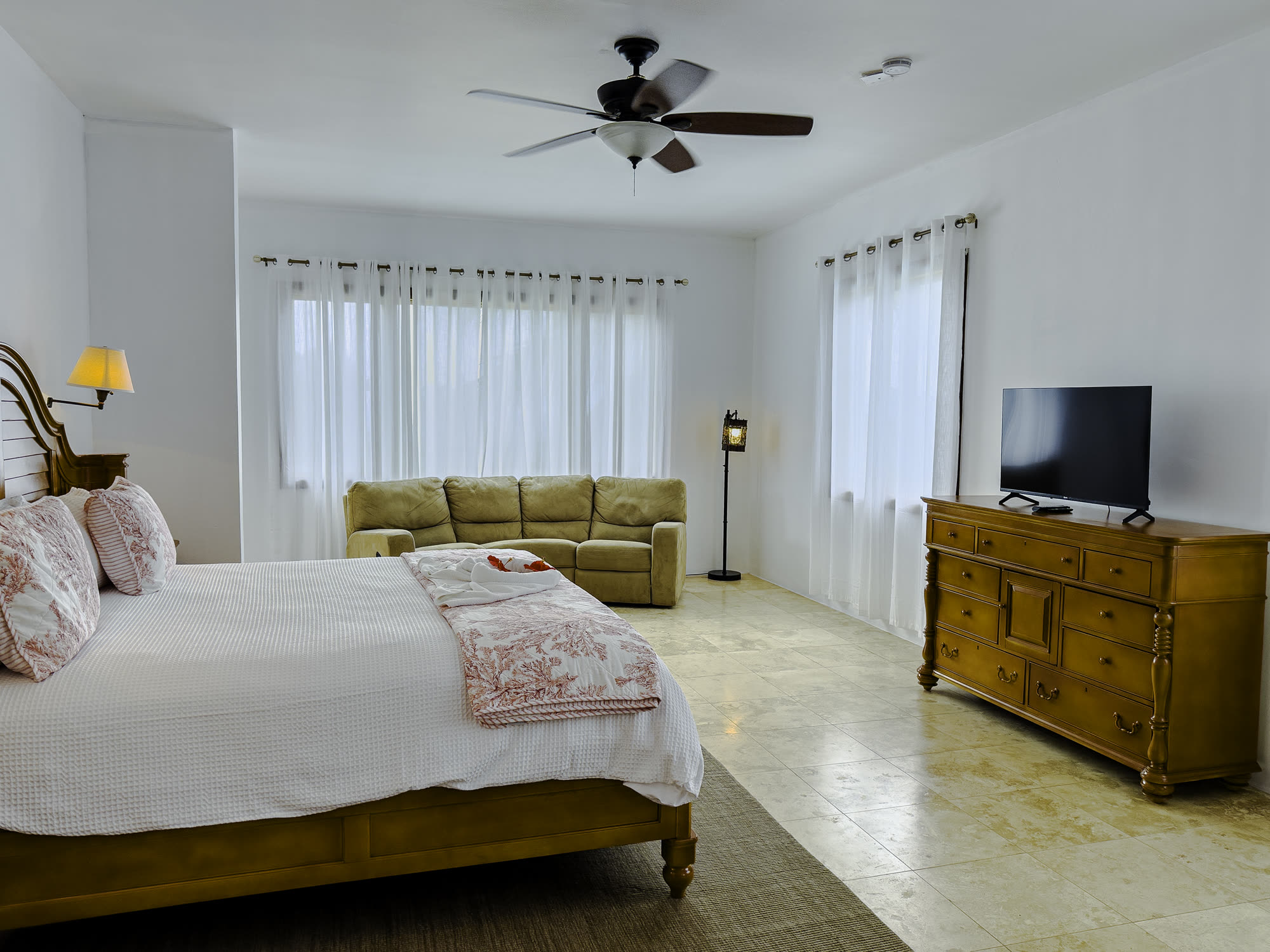 Five En-Suite Bedrooms