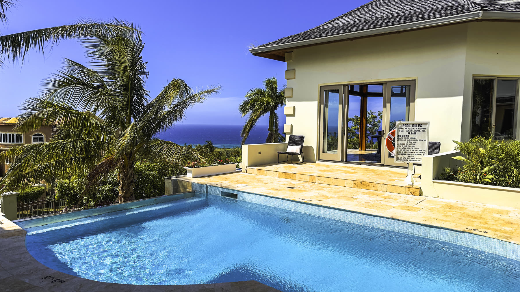 A glimpse of Kolibri Villa